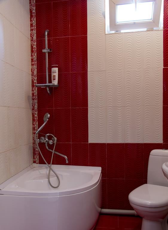 Guesthouse Ori Beli In Mestia Exteriér fotografie