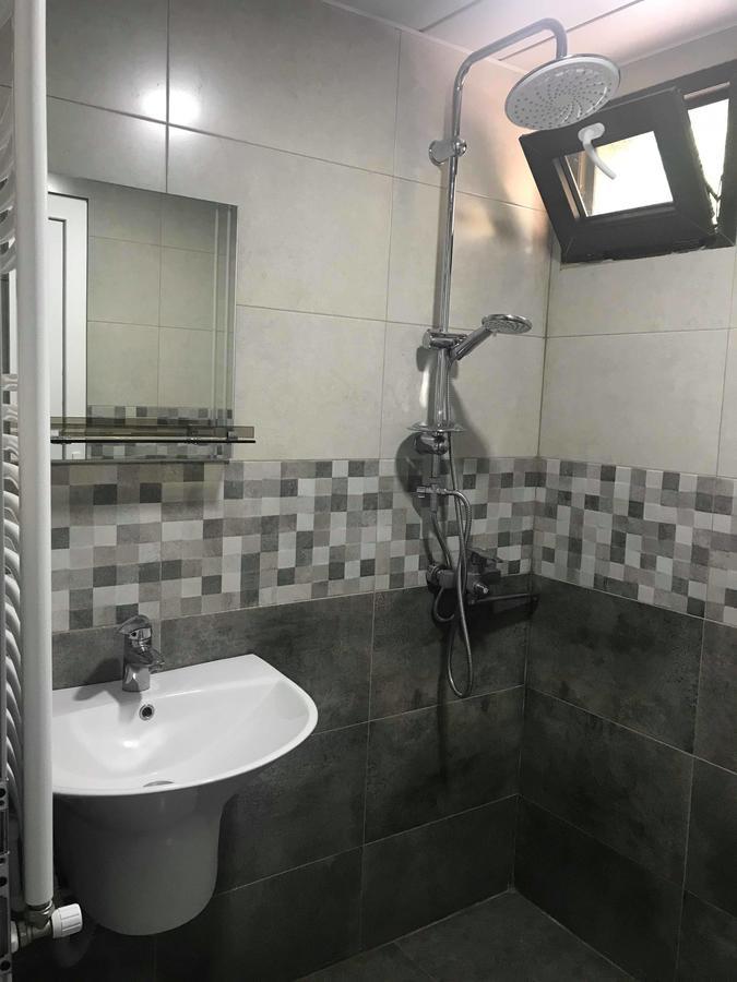 Guesthouse Ori Beli In Mestia Exteriér fotografie